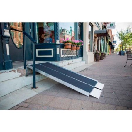 EZ-ACCESS SUITCASE Singlefold Ramp SFAS04 - 4'L x 29-1/2inW - 800 Lb. Capacity SUITCASE SFAS04